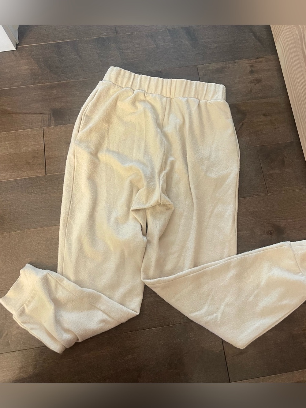 Simons Cozy Cream Plush Lounge Pants - Women's Relaxed Fit - M